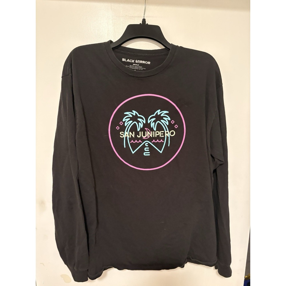 Black Mirror San Junipero Long Sleeve T-shirt Size L